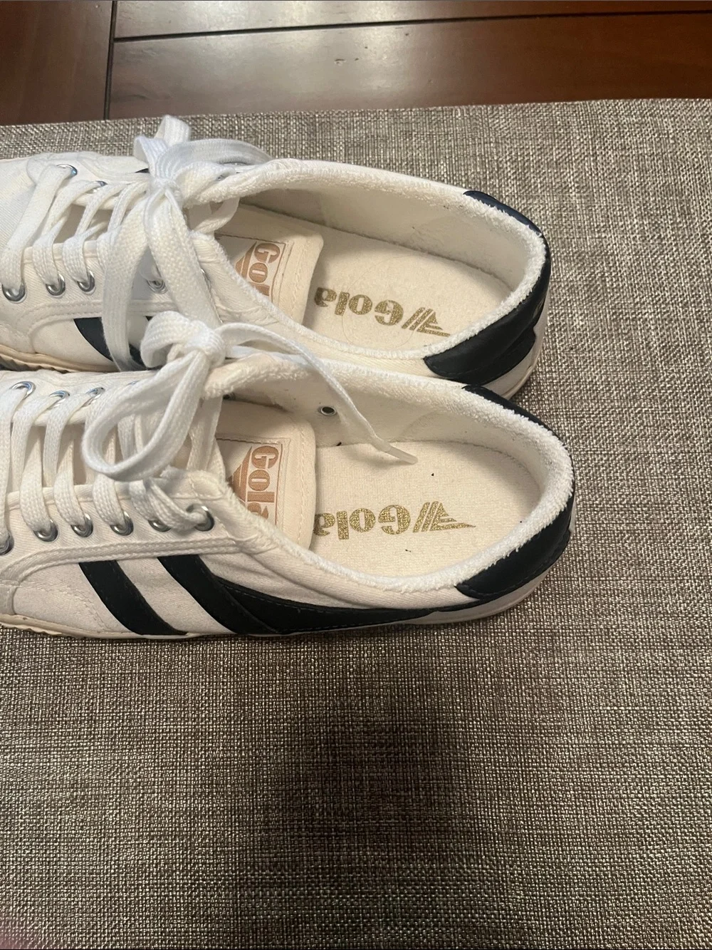 Gola classic low